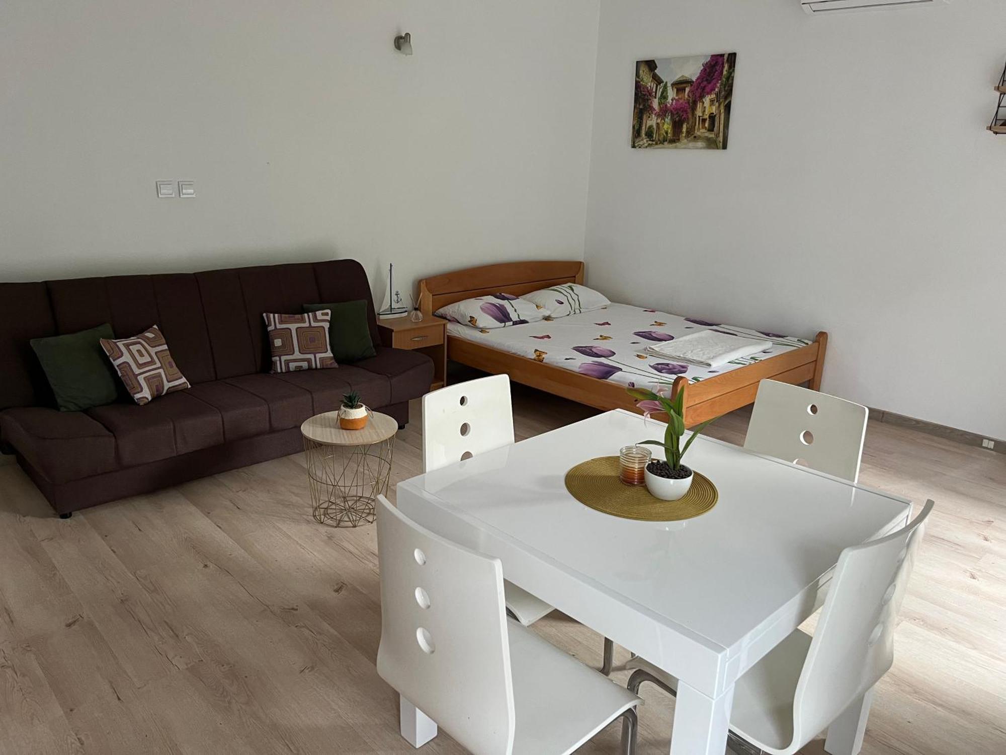 Apartman Iskra 比耶拉 外观 照片