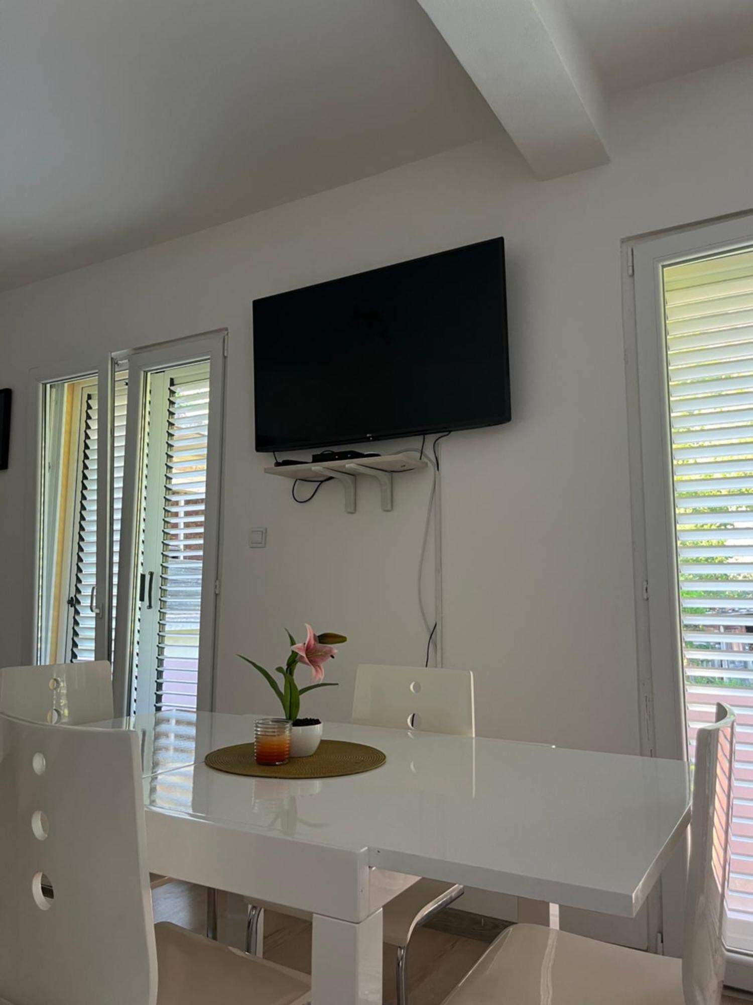 Apartman Iskra 比耶拉 外观 照片